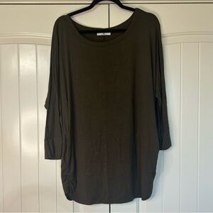 Zenana Top- Dark Olive Green. Size 2X.
Minimalist. Basic. Layering. All …